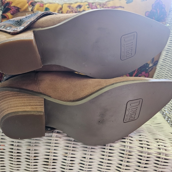 DINGO Rhapsody Boot - Picture 8 of 8